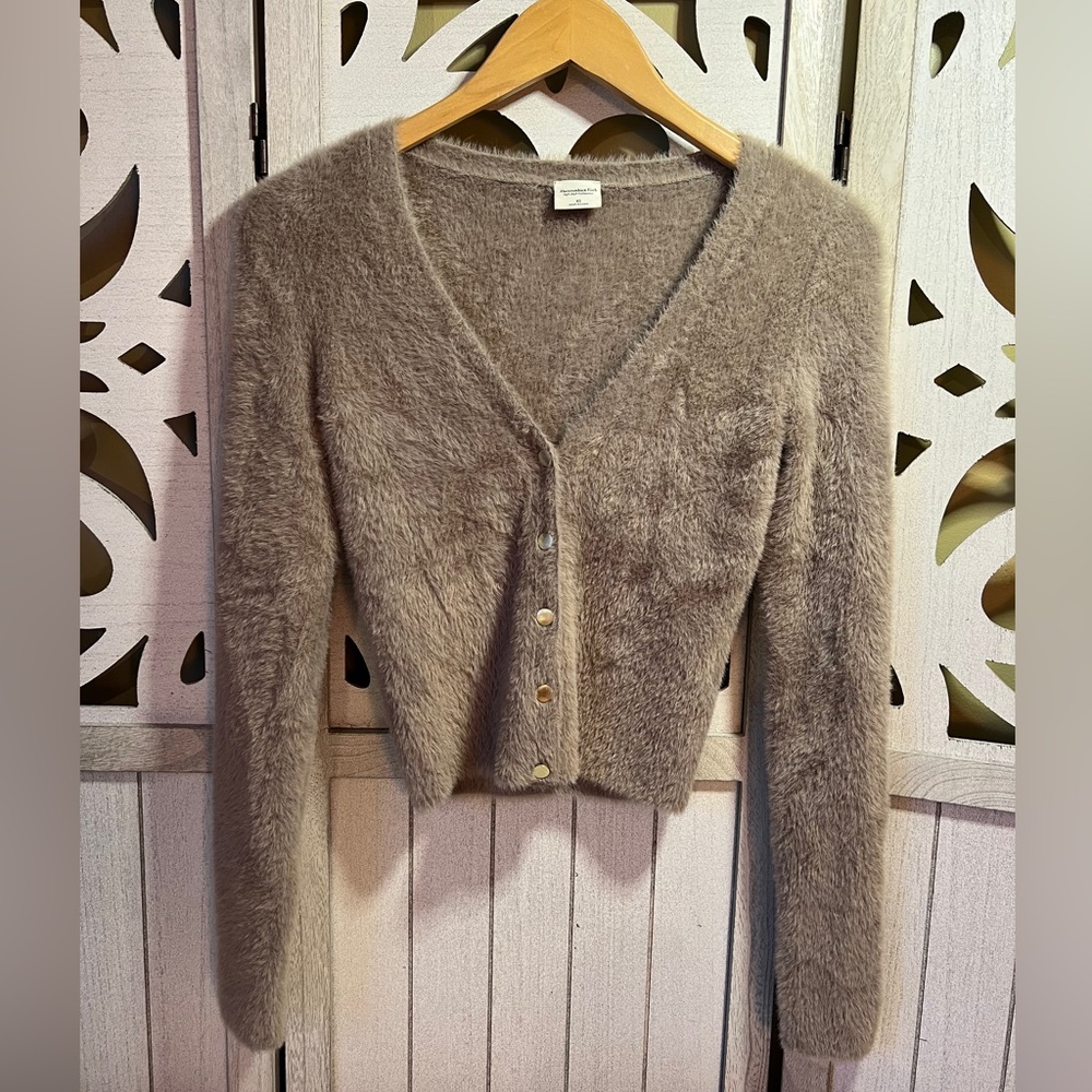 Abercrombie & Fitch Fuzzy Tan Cardigan